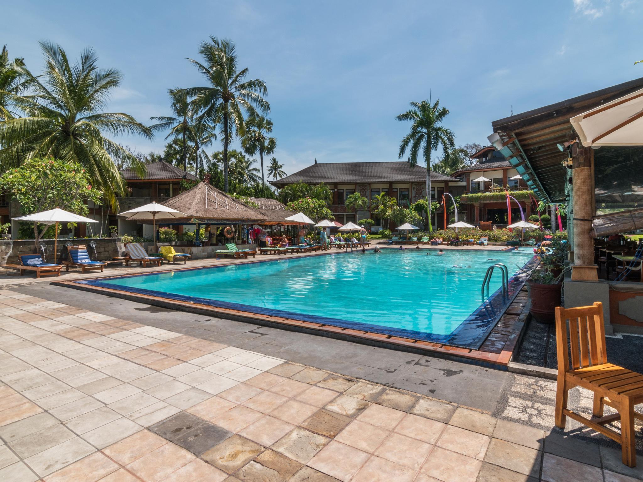 Club Bali Family Suites @ Legian Beach Exterior photo